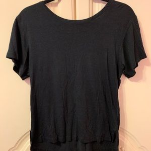 Lululemon women’s T-shirt